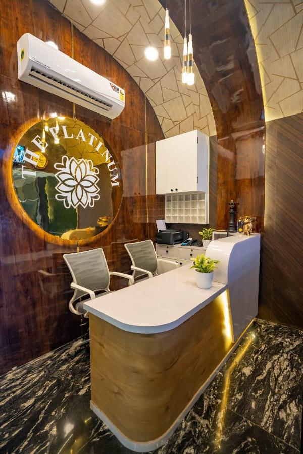 The Platinum Hotel Mumbai Luaran gambar